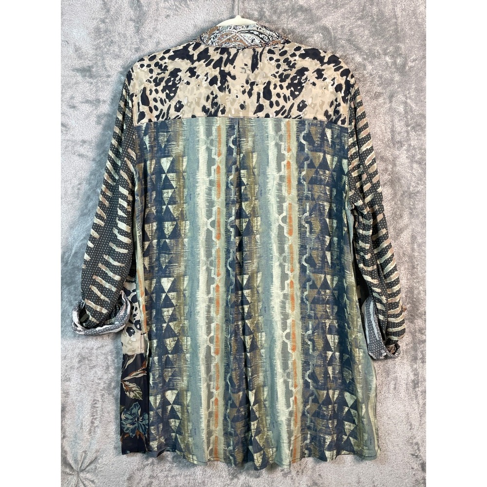 JOHN MARK Mixed Print Button Up Shirt Women L Animal Floral Long Sleeve Roll Tab - Picture 5 of 10